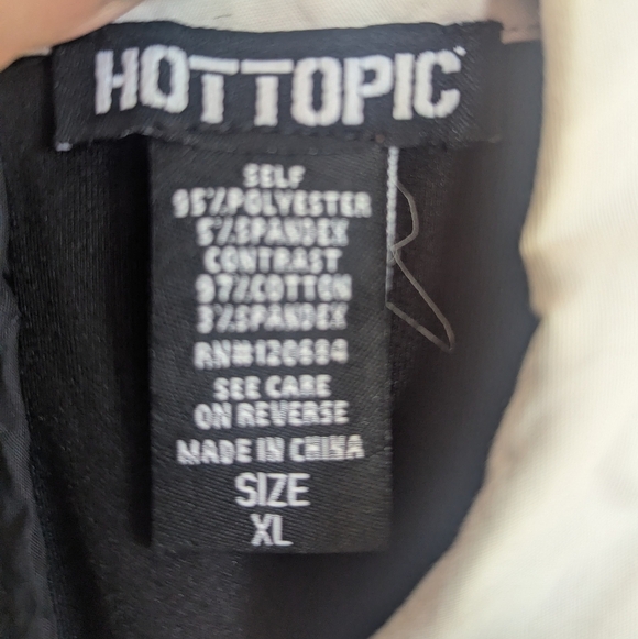 Size XL Hot Topic Death Moth Gothic Collar Sleeveless Dress - Picture 3 of 4